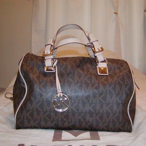 Michael Kors Satchel bag.